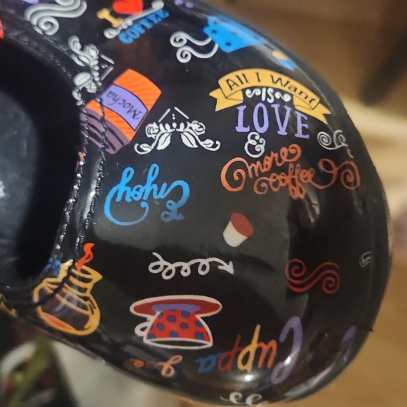 Super cute coffee print slip resistant shoes - Picture 5 of 5